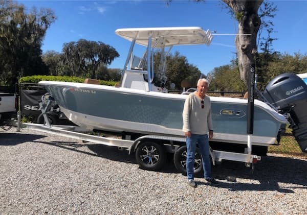 Lon on the purchase of his 2023 Sea Hunt Ultra 219!